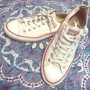 White low top converse
